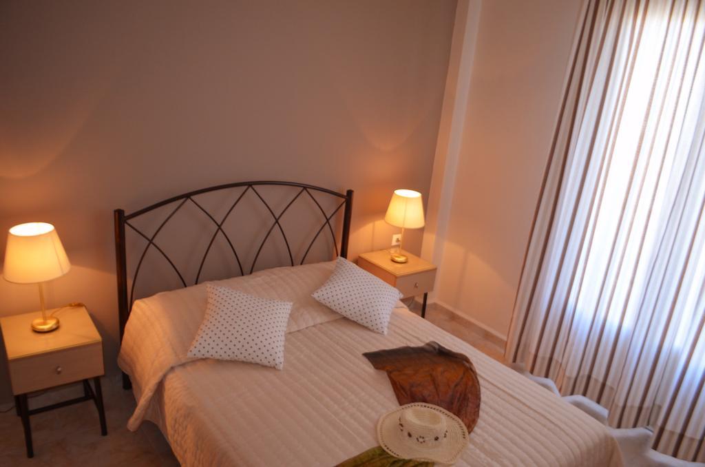 Archontissa Hotel Ermoupoli Room photo